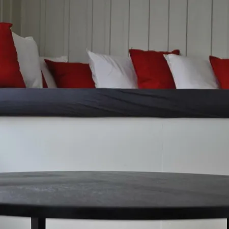 Apartman Holiday Aareck *